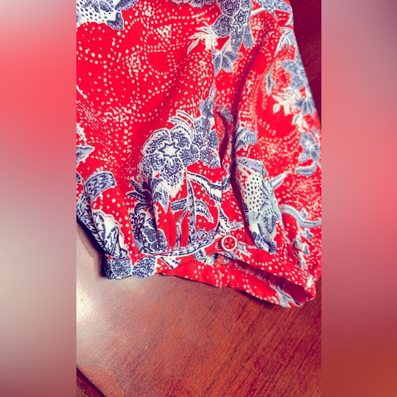 Emma Olivia Bohemian Bellsleeve Blouse- Size XL - Picture 5 of 7